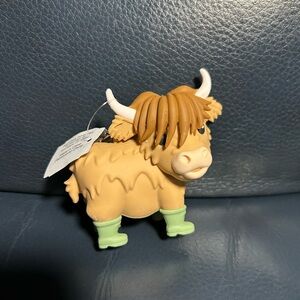 NEW! Bath & Body Works HIGHLAND COW PocketBack Hand Sanitizer Holder
